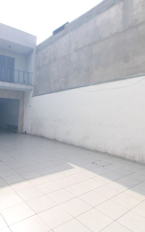 Casa à venda com 120m², 4 quartos e 6 vagasGaragem