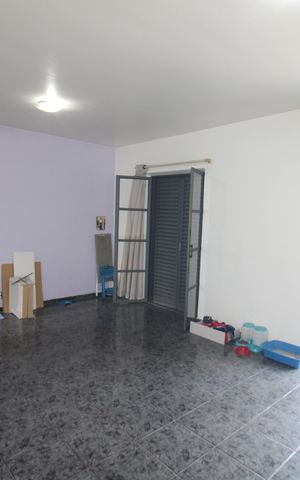 Casa à venda com 120m², 4 quartos e 6 vagasQuarto 2
