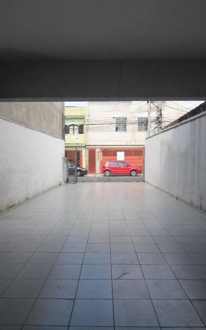 Casa à venda com 120m², 4 quartos e 6 vagasGaragem
