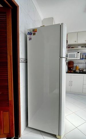 Casa de condomínio à venda com 340m², 5 quartos e 6 vagas