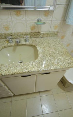 Casa à venda com 240m², 2 quartos e 4 vagasBanheiro da Suíte 