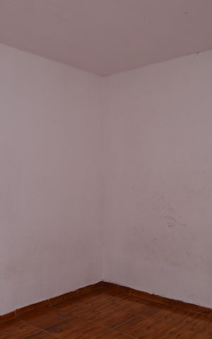 Casa para alugar com 3m², 1 quarto e sem vagaQuarto