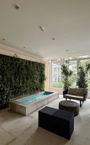 Studio para alugar com 42m², 1 quarto e 1 vaga Studio para alugar com 42m², 1 quarto e 1 vagaEntrada