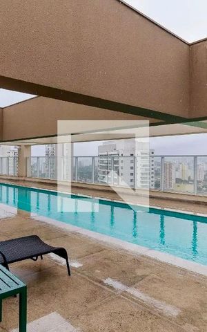 Studio para alugar com 42m², 1 quarto e 1 vaga Studio para alugar com 42m², 1 quarto e 1 vagaPiscina