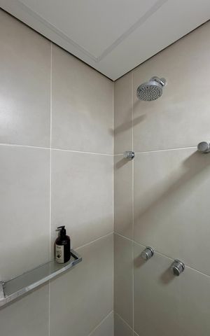 Studio para alugar com 42m², 1 quarto e 1 vaga Studio para alugar com 42m², 1 quarto e 1 vagaBanheiro