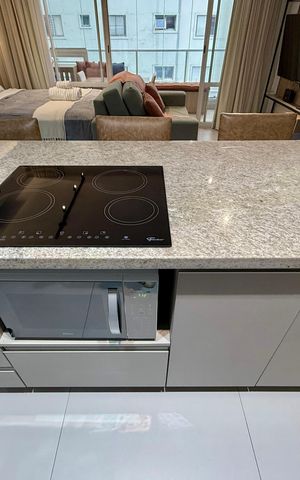 Studio para alugar com 42m², 1 quarto e 1 vaga Studio para alugar com 42m², 1 quarto e 1 vagaCozinha