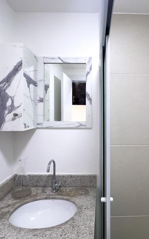 Studio para alugar com 28m², 1 quarto e sem vaga Studio para alugar com 28m², 1 quarto e sem vagaBanheiro