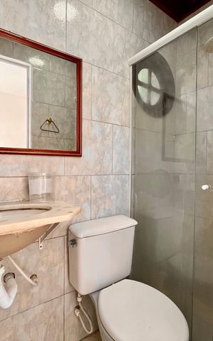 Casa de condomínio para alugar com 69m², 4 quartos e sem vaga Casa de condomínio para alugar com 69m², 4 quartos e sem vagaBanheiro da Suíte 3