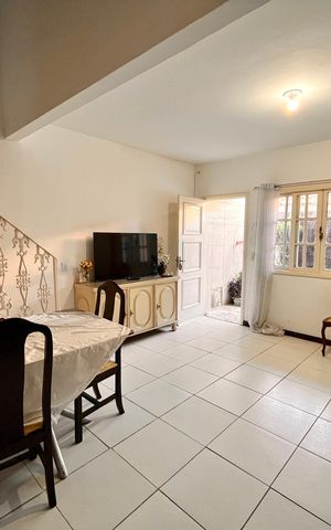 Casa de condomínio para alugar com 69m², 4 quartos e sem vaga Casa de condomínio para alugar com 69m², 4 quartos e sem vagaSala 1