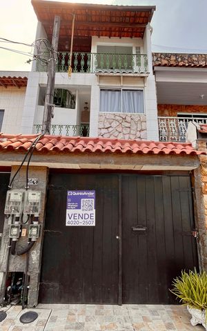 Casa de condomínio para alugar com 69m², 4 quartos e sem vaga Casa de condomínio para alugar com 69m², 4 quartos e sem vagaFachada