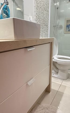 Apartamento à venda com 98m², 3 quartos e 2 vagasBanheiro Social