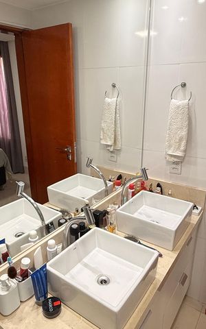 Apartamento à venda com 98m², 3 quartos e 2 vagasBanheiro da Suíte