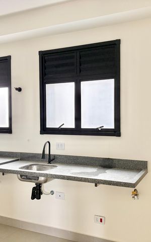 Apartamento à venda com 52m², 2 quartos e sem vaga Apartamento à venda com 52m², 2 quartos e sem vagaCozinha e Área de Serviço