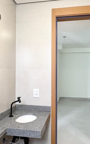 Apartamento à venda com 55m², 2 quartos e sem vaga Apartamento à venda com 55m², 2 quartos e sem vagaBanheiro