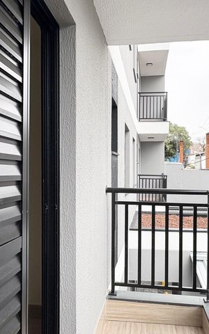 Apartamento à venda com 55m², 2 quartos e sem vaga Apartamento à venda com 55m², 2 quartos e sem vagaVaranda do Quarto 2