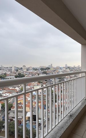 Studio para alugar com 38m², 1 quarto e 1 vaga Studio para alugar com 38m², 1 quarto e 1 vagaVaranda