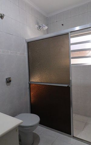 Casa para alugar com 124m², 2 quartos e 1 vagaBanheiro
