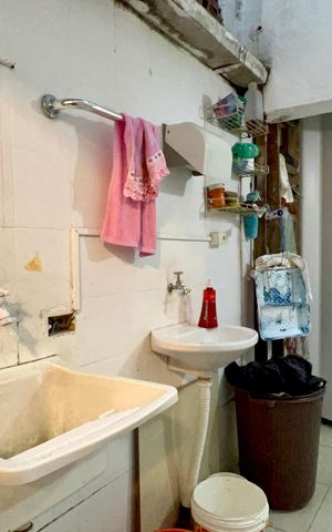 Casa à venda com 63m², 3 quartos e sem vaga Casa à venda com 63m², 3 quartos e sem vagaÁrea de Serviço