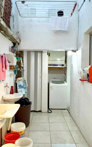 Casa à venda com 63m², 3 quartos e sem vaga Casa à venda com 63m², 3 quartos e sem vagaÁrea de Serviço