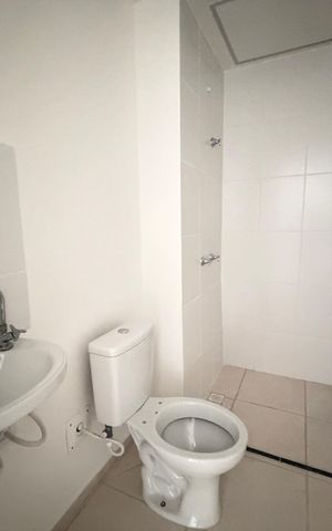 Apartamento para alugar com 43m², 2 quartos e sem vagaBanheiro