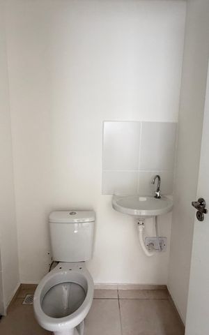 Apartamento para alugar com 47m², 2 quartos e sem vagaBanheiro