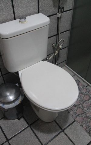 Casa para alugar com 360m², 4 quartos e 5 vagasBanheiro da Suite