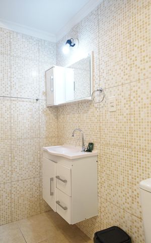 Apartamento para alugar com 58m², 2 quartos e sem vagaBanheiro
