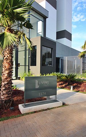 Apartamento à venda com 69m², 3 quartos e 2 vagasFachada