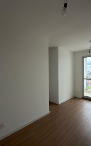Apartamento à venda com 69m², 3 quartos e 2 vagas Apartamento à venda com 69m², 3 quartos e 2 vagasSala