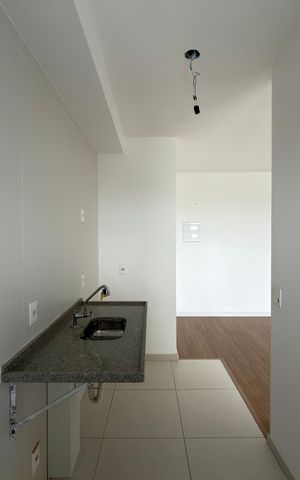 Apartamento à venda com 69m², 3 quartos e 2 vagas Apartamento à venda com 69m², 3 quartos e 2 vagasCozinha e Área de Serviço