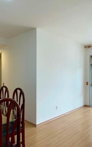 Apartamento para alugar com 60m², 2 quartos e 1 vaga Apartamento para alugar com 60m², 2 quartos e 1 vagaSala