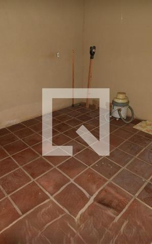 Casa à venda com 1100m², 3 quartos e 5 vagas