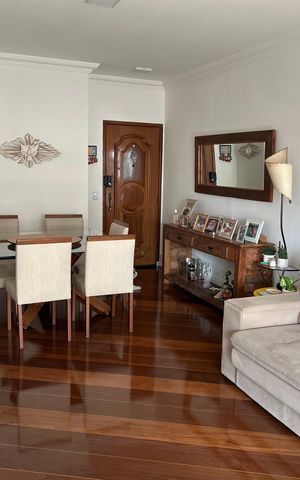 Apartamento à venda com 115m², 3 quartos e 2 vagasSala