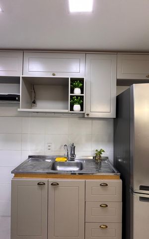 Apartamento à venda com 58m², 2 quartos e 1 vaga Apartamento à venda com 58m², 2 quartos e 1 vagaCozinha e Área de Serviço