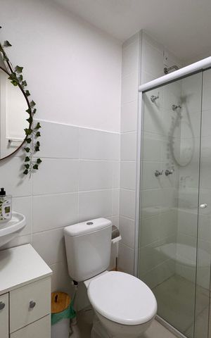 Apartamento à venda com 58m², 2 quartos e 1 vaga Apartamento à venda com 58m², 2 quartos e 1 vagaBanheiro Social
