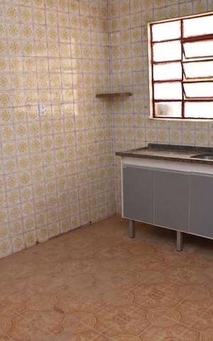 Casa para alugar com 133m², 2 quartos e 3 vagas Casa para alugar com 133m², 2 quartos e 3 vagasCozinha
