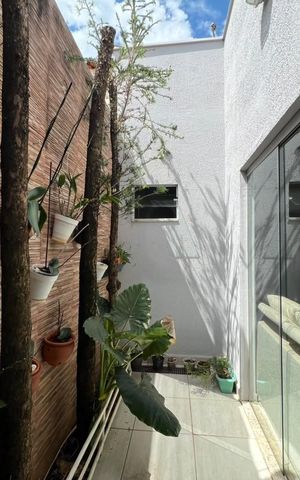 Casa para alugar com 195m², 3 quartos e 3 vagasÁrea Externa