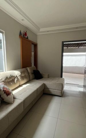 Casa para alugar com 195m², 3 quartos e 3 vagasSala