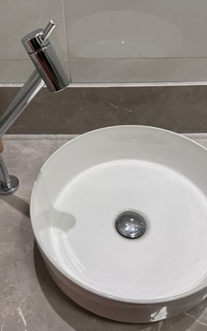 Apartamento à venda com 83m², 2 quartos e 1 vaga Apartamento à venda com 83m², 2 quartos e 1 vagaBanheiro Social