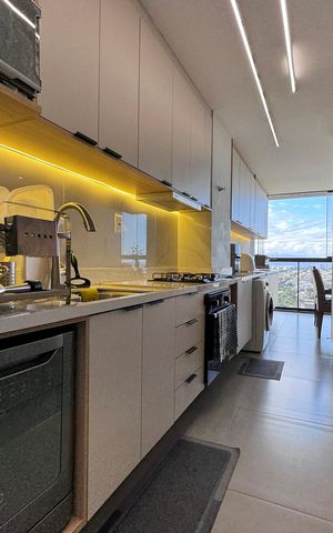 Apartamento à venda com 83m², 2 quartos e 1 vaga Apartamento à venda com 83m², 2 quartos e 1 vagaCozinha e Área de Serviço