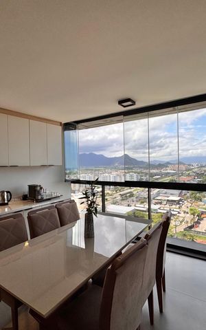 Apartamento à venda com 83m², 2 quartos e 1 vaga Apartamento à venda com 83m², 2 quartos e 1 vagaVaranda
