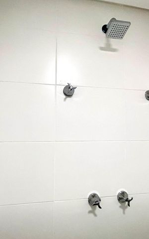 Apartamento para alugar com 45m², 2 quartos e 1 vaga Apartamento para alugar com 45m², 2 quartos e 1 vagaBanheiro