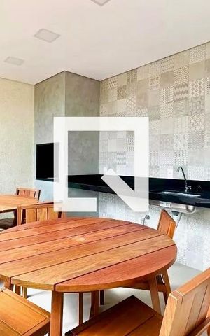 Apartamento para alugar com 45m², 2 quartos e 1 vaga Apartamento para alugar com 45m², 2 quartos e 1 vagaÁrea comum - Churrasqueira