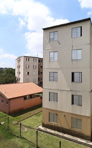 Apartamento à venda com 49m², 2 quartos e 1 vaga Apartamento à venda com 49m², 2 quartos e 1 vagaVista da sacada