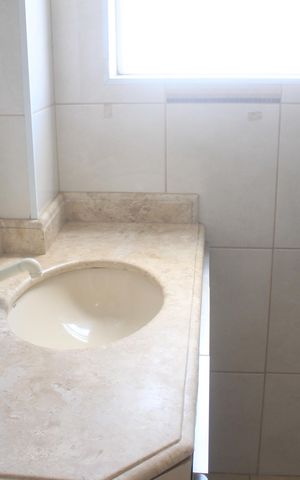 Apartamento para alugar com 108m², 3 quartos e 1 vagaBanheiro da Suíte