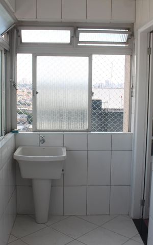 Apartamento para alugar com 108m², 3 quartos e 1 vagaÁrea de Serviço