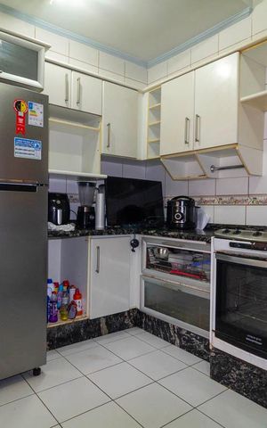Casa para alugar com 100m², 3 quartos e 2 vagas Casa para alugar com 100m², 3 quartos e 2 vagasCozinha