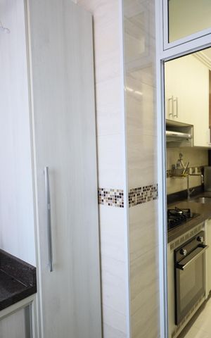 Apartamento à venda com 78m², 3 quartos e 2 vagasCozinha e Área de Serviço