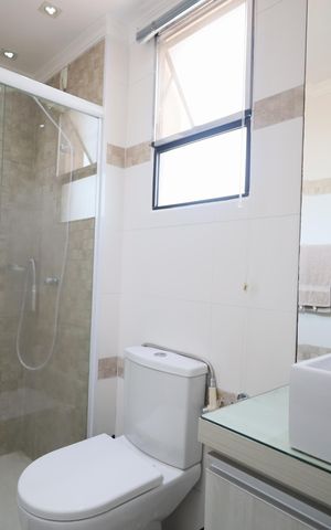 Apartamento à venda com 78m², 3 quartos e 2 vagasBanheiro da Suíte 1