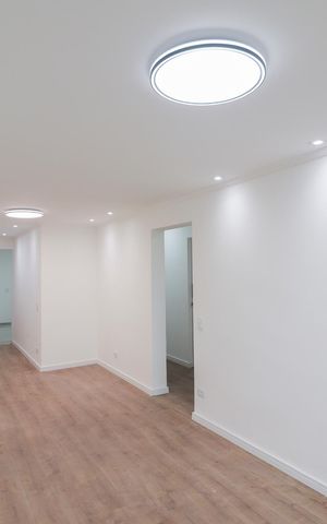 Apartamento à venda com 82m², 3 quartos e 1 vaga Apartamento à venda com 82m², 3 quartos e 1 vagaSala